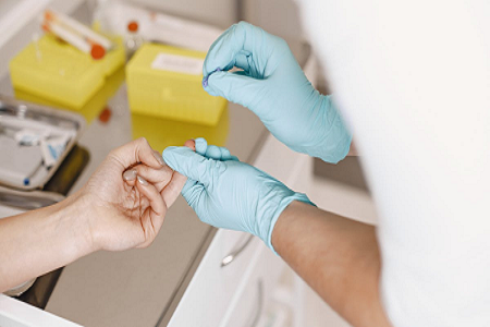 ชุดทดสอบอย่างรวดเร็วของ Babio Dengue (ทองคำคอลลอยด์): โซลูชันการตรวจจับที่รวดเร็วและเชื่อถือได้