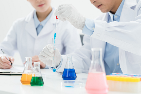 ขอแนะนำ Combo ของชุดทดสอบอย่างรวดเร็วของ SARS-CoV-2 / FLU A และ B / RSV Antigen